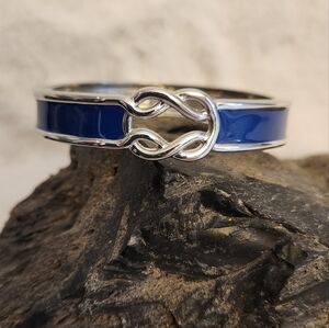 NWOT Lia Sophia "Knot It" Navy and Silver Bracelet